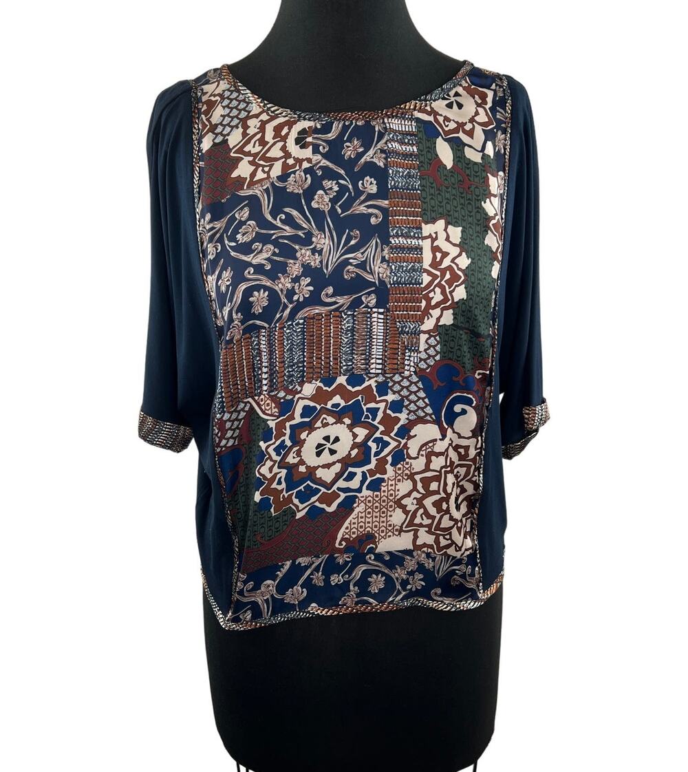Anthro TINY Blue Top Stretch Floral Print Round Neck Half Sleeve Size X-Small XS